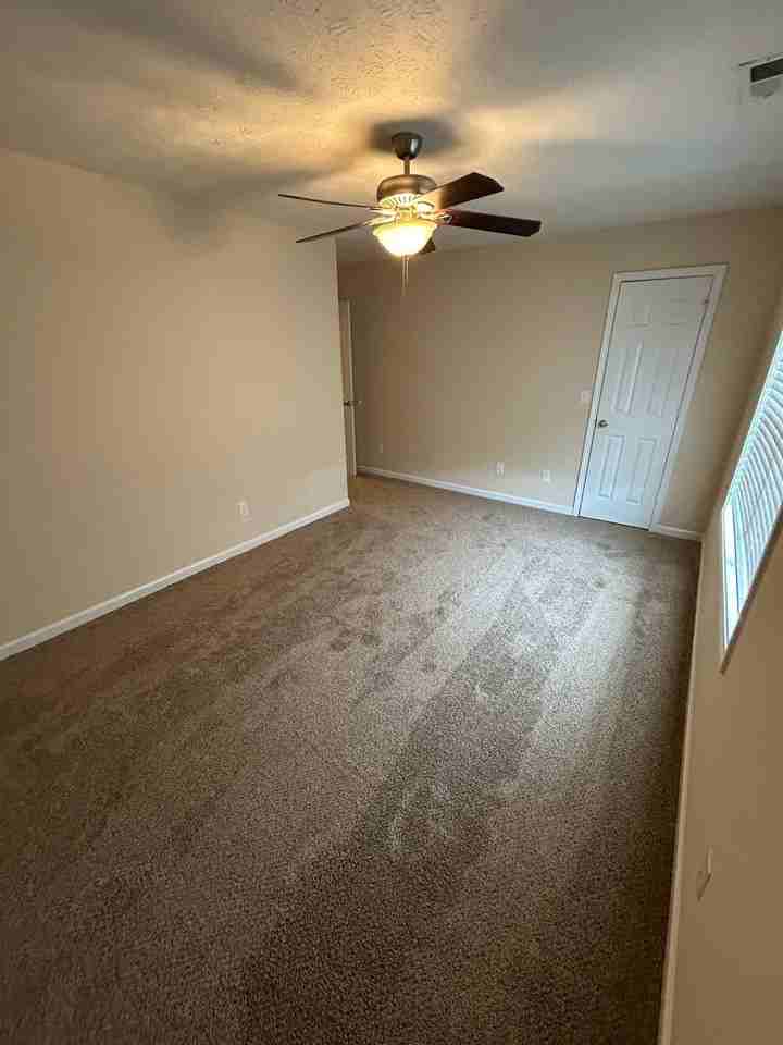 617 Burson Ave - Photo 4 of 8