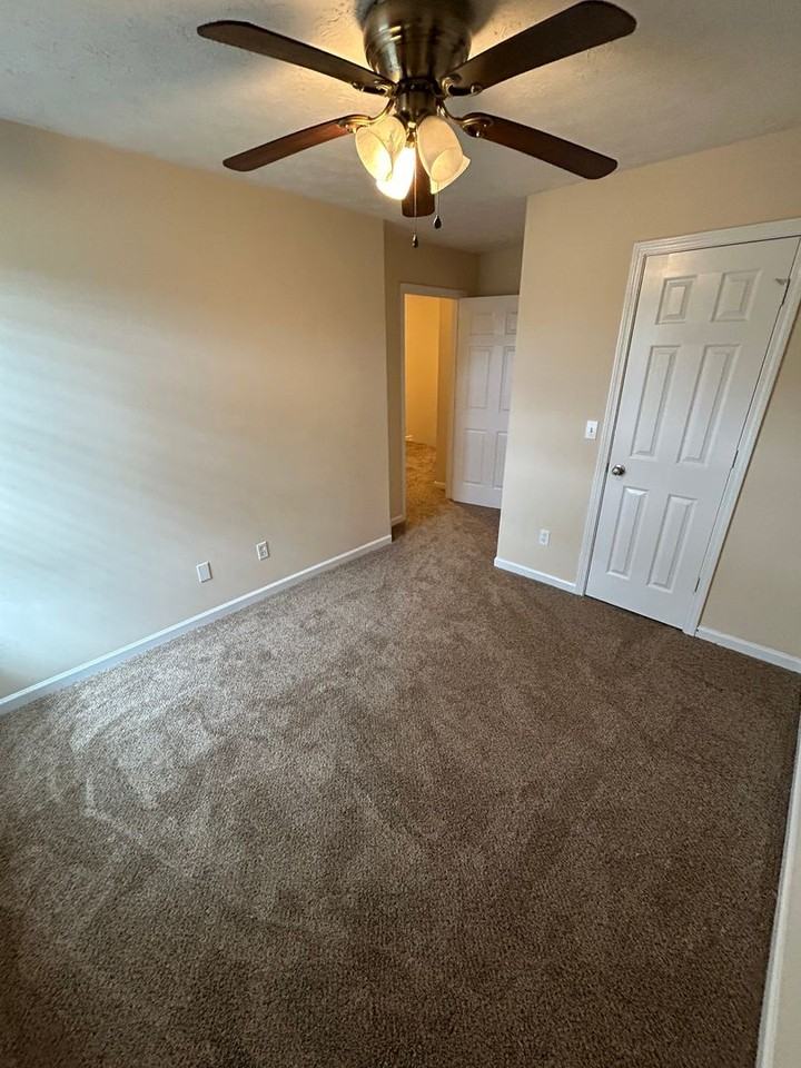 617 Burson Ave - Photo 6 of 8