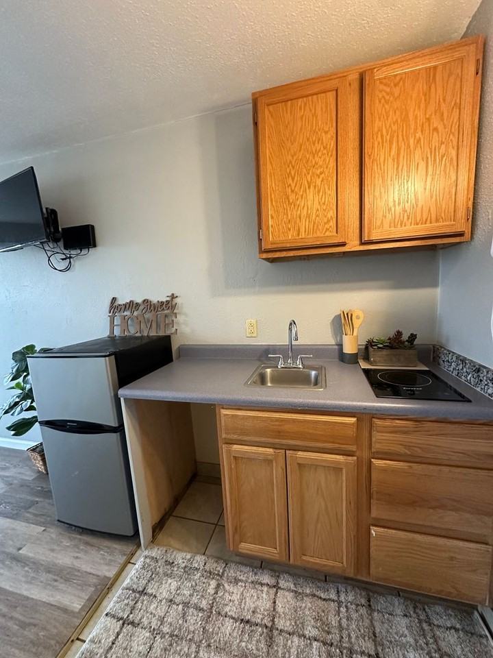 2824 North Avenue - Photo 4 of 6