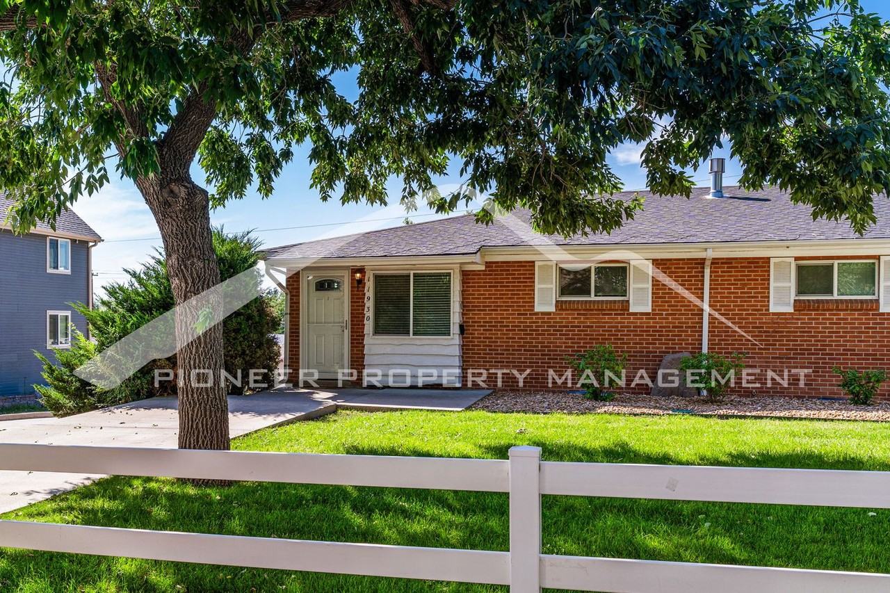 11930 W Independence Ave - Photo 2 of 18