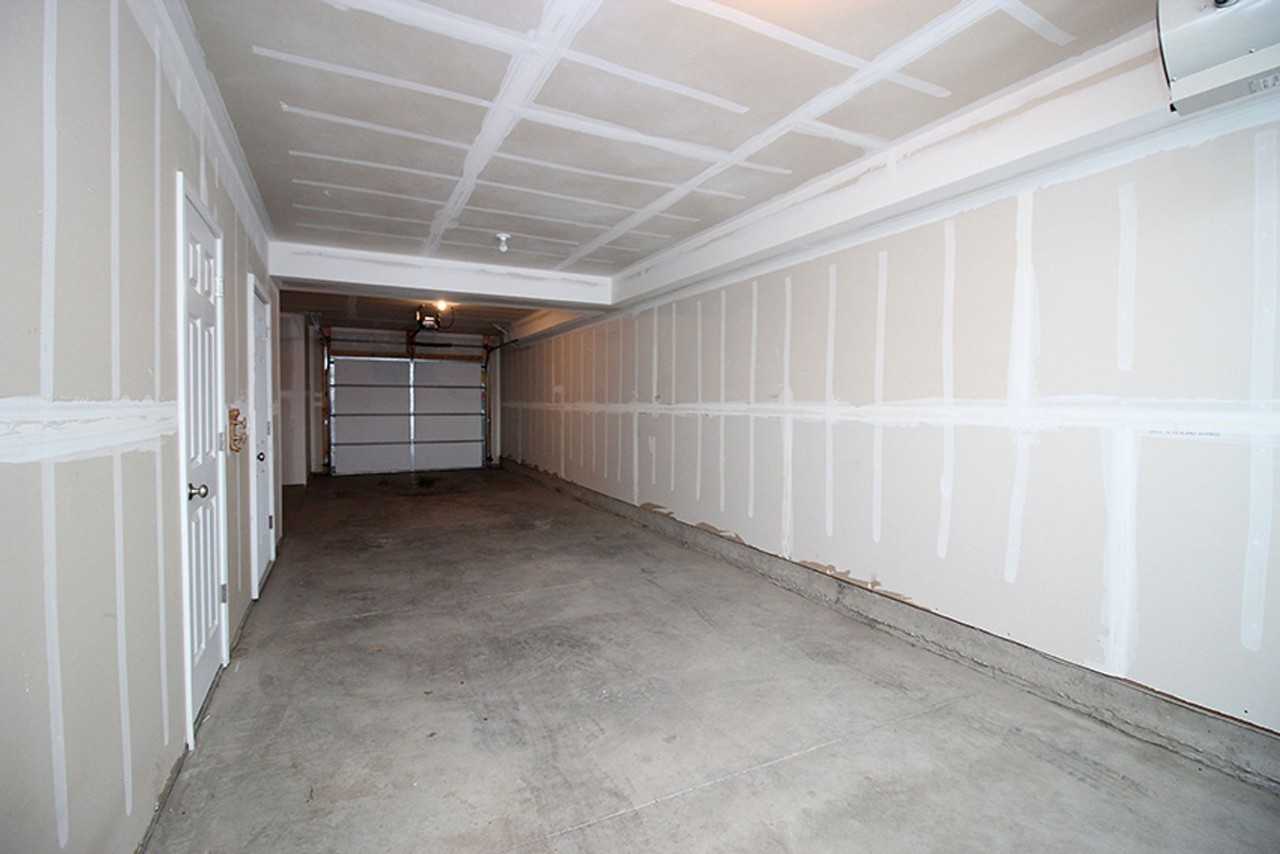 3167 Sullivan Loop - Photo 3 of 6