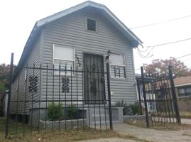 featured image of 1313 Flood St