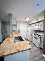 4000 Dancing Cloud Ct #006 - Photo 1 of 1