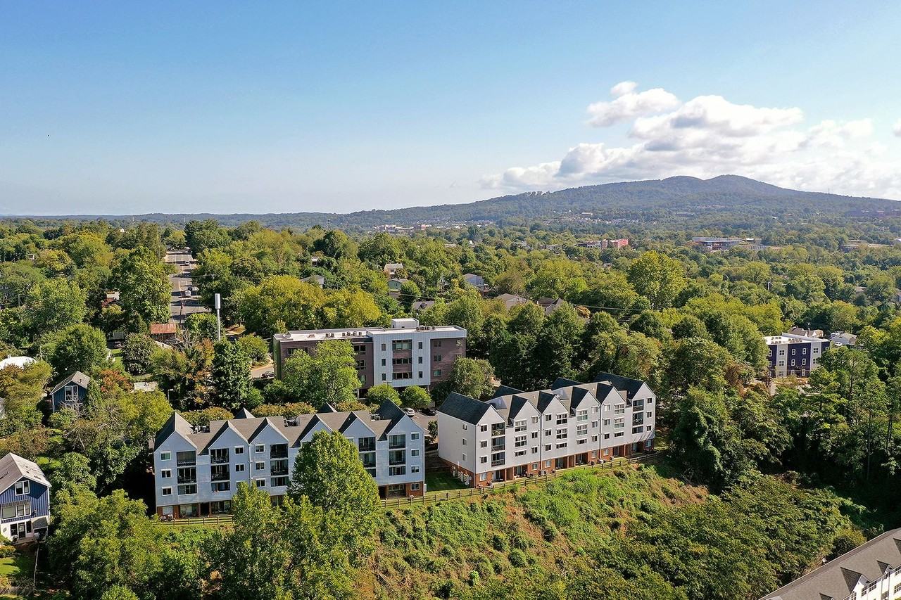 1606 Monticello Ave #C