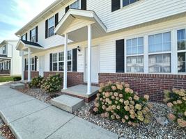 featured image of 219 Crossing Dr