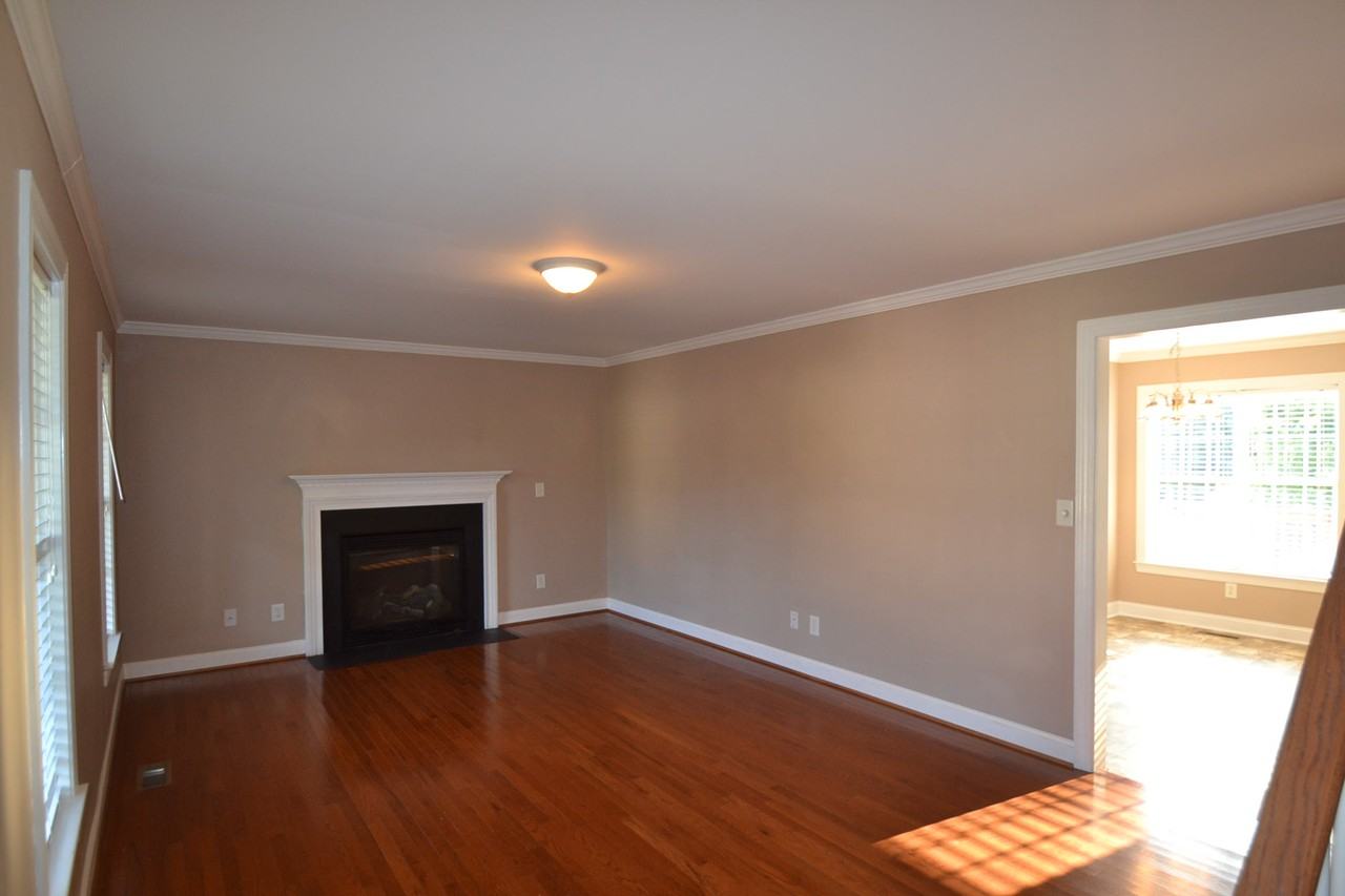 965 Wellesley Pl Dr - Photo 3 of 14