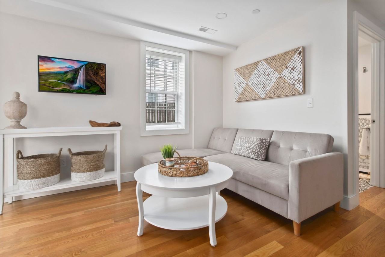 8 Hale Street #1 - Photo 4 of 14