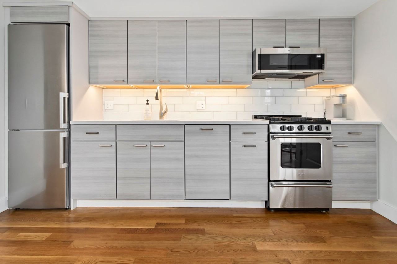 8 Hale Street #1 - Photo 6 of 14