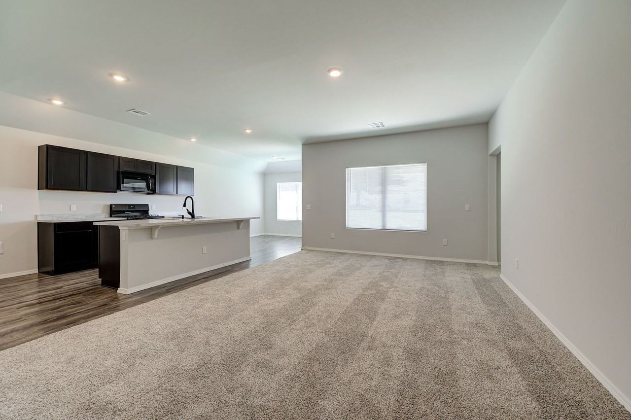 504 Old Hickory Ln - Photo 6 of 43