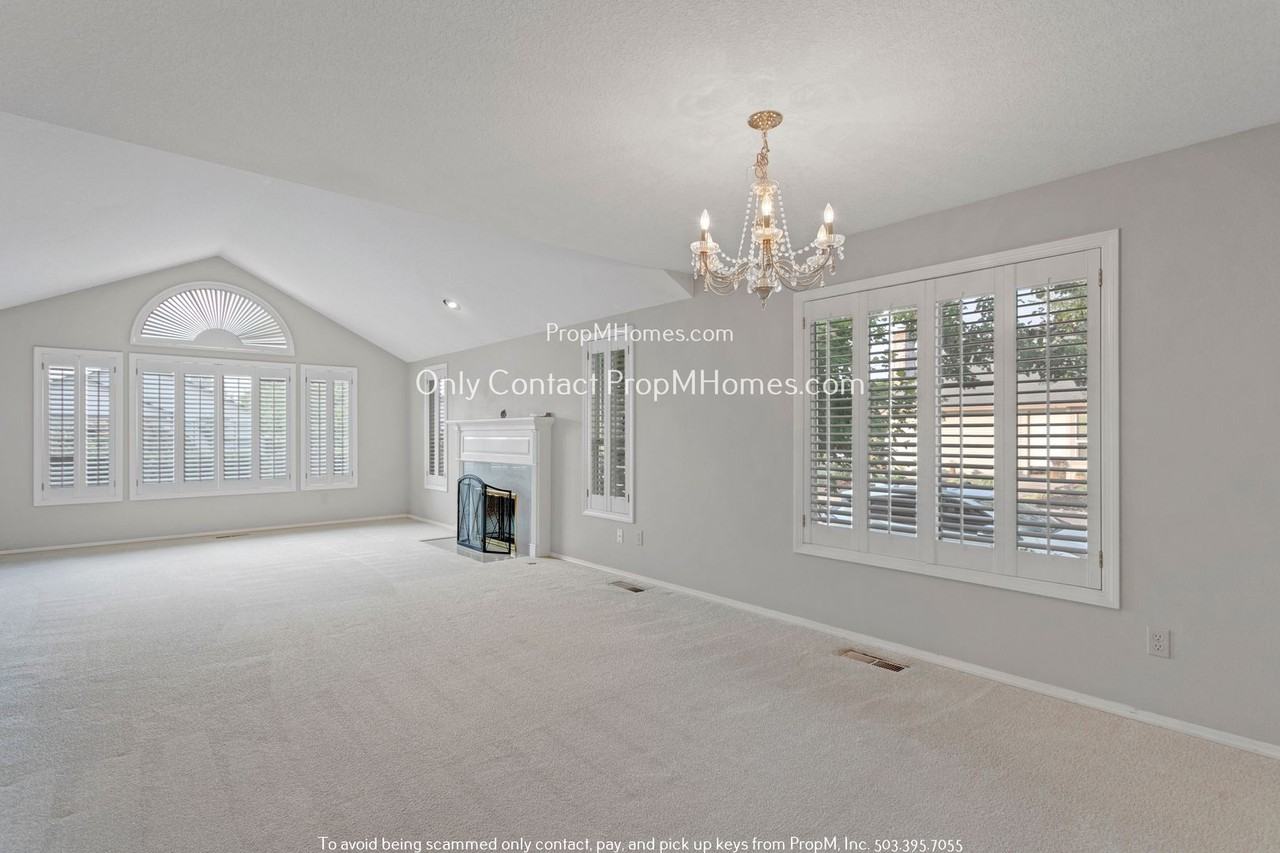 12793 Sw Overgaard St - Photo 7 of 28