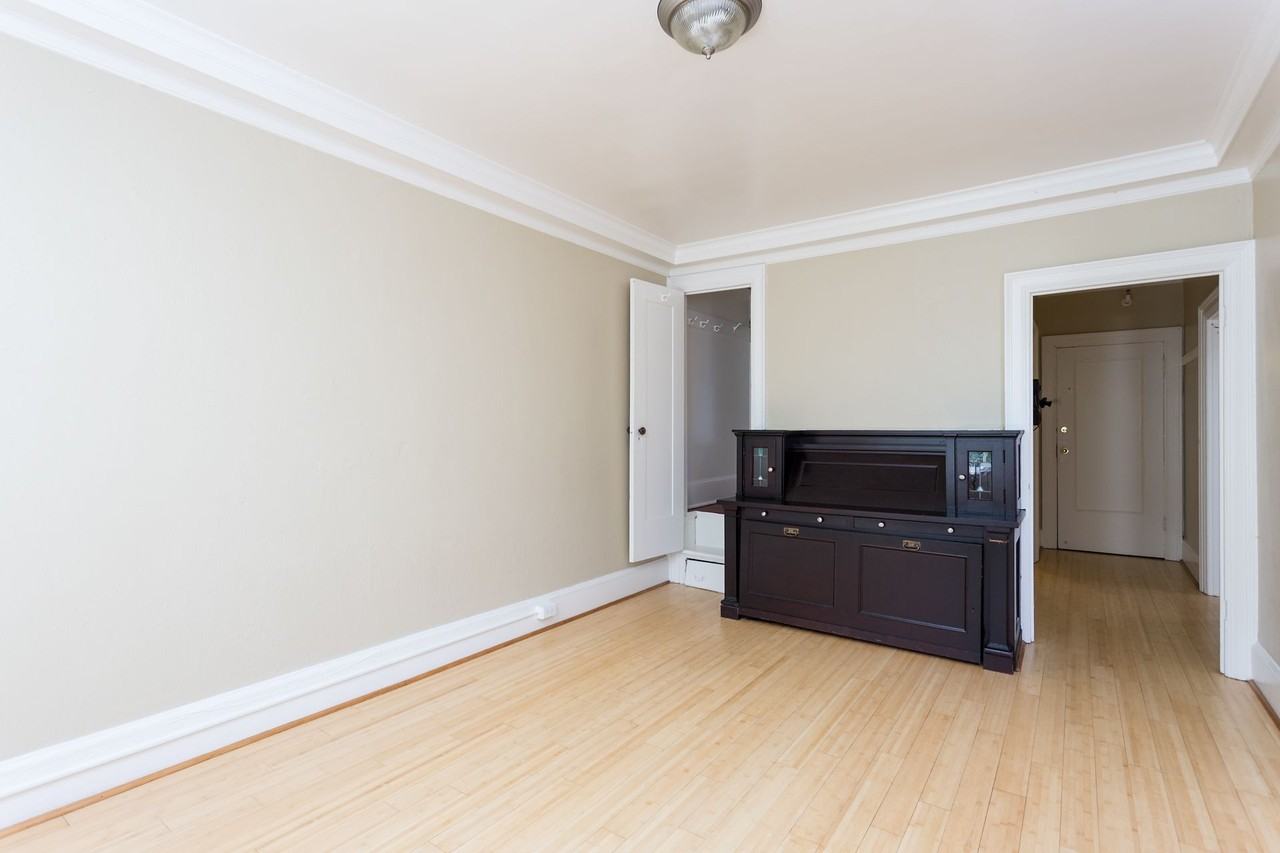 Serene Court - Photo 6 of 43