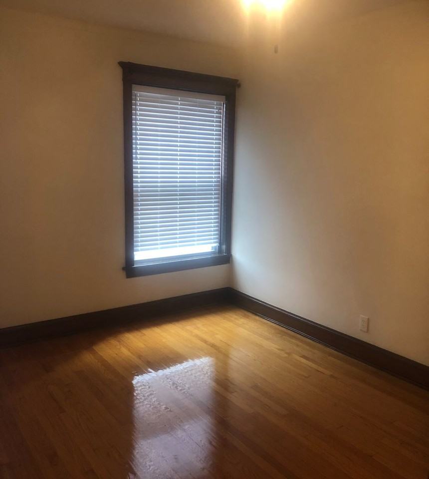 342 - *Waveland Place* - Photo 6 of 10