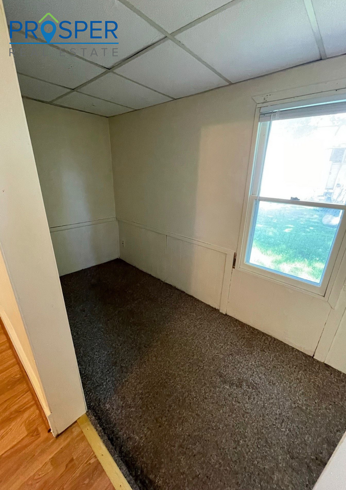 315 9th Ave - Photo 5 of 12