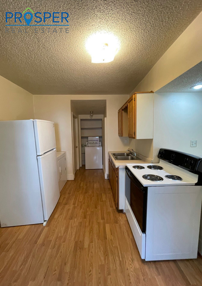 315 9th Ave - Photo 6 of 12