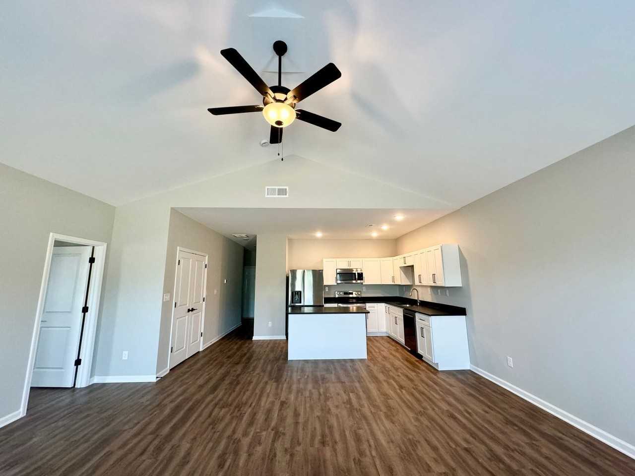 Woodland Park Single Family Homes - Photo 5 of 24