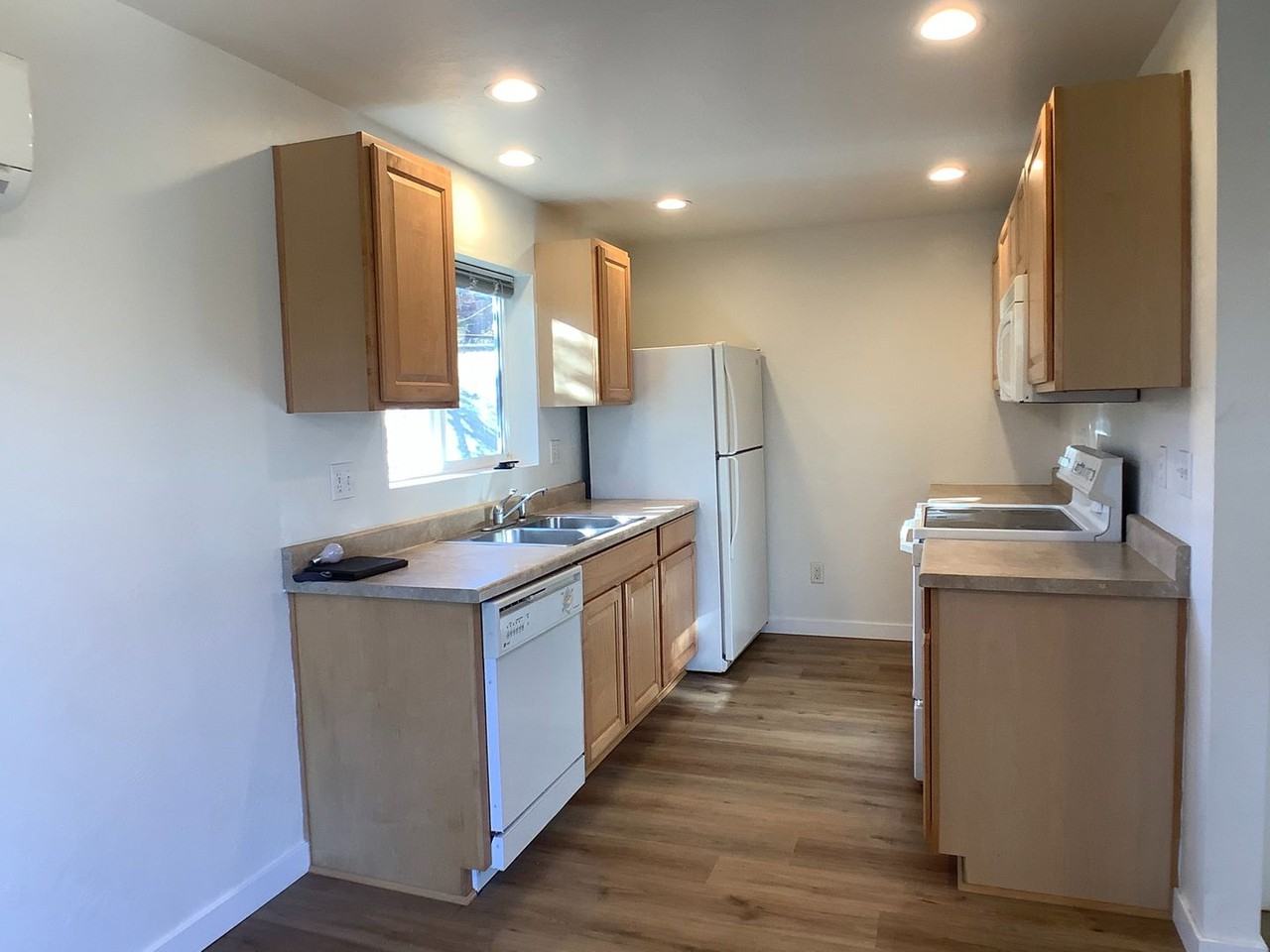 2672 Upper Dr - Photo 3 of 13