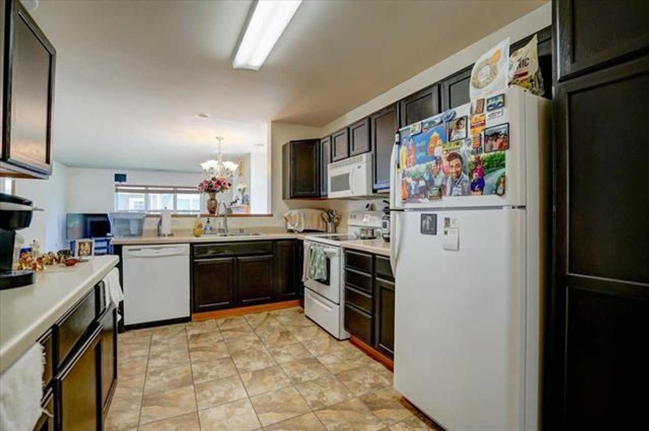 252 S Musket Ridge Dr #4 - Photo 7 of 24