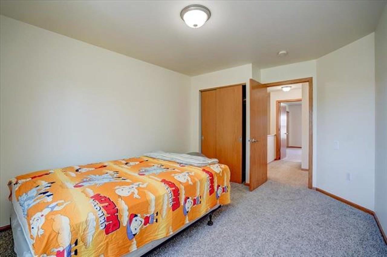 252 S Musket Ridge Dr #4 - Photo 3 of 24