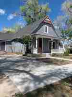 featured image of 2122 House Ave