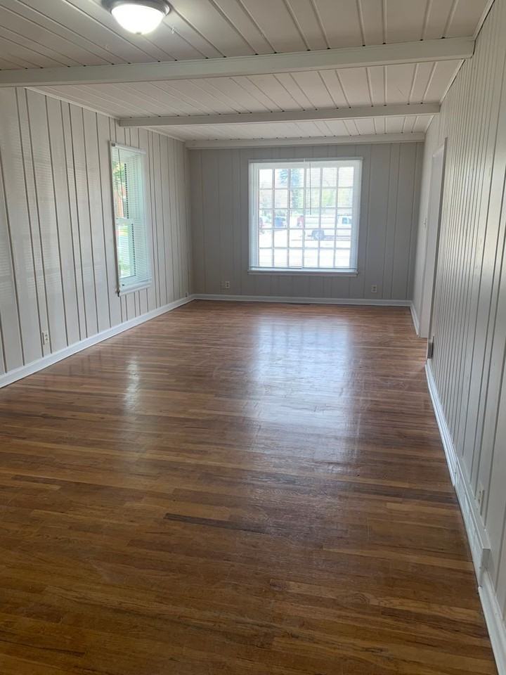 2122 House Ave - Photo 5 of 11