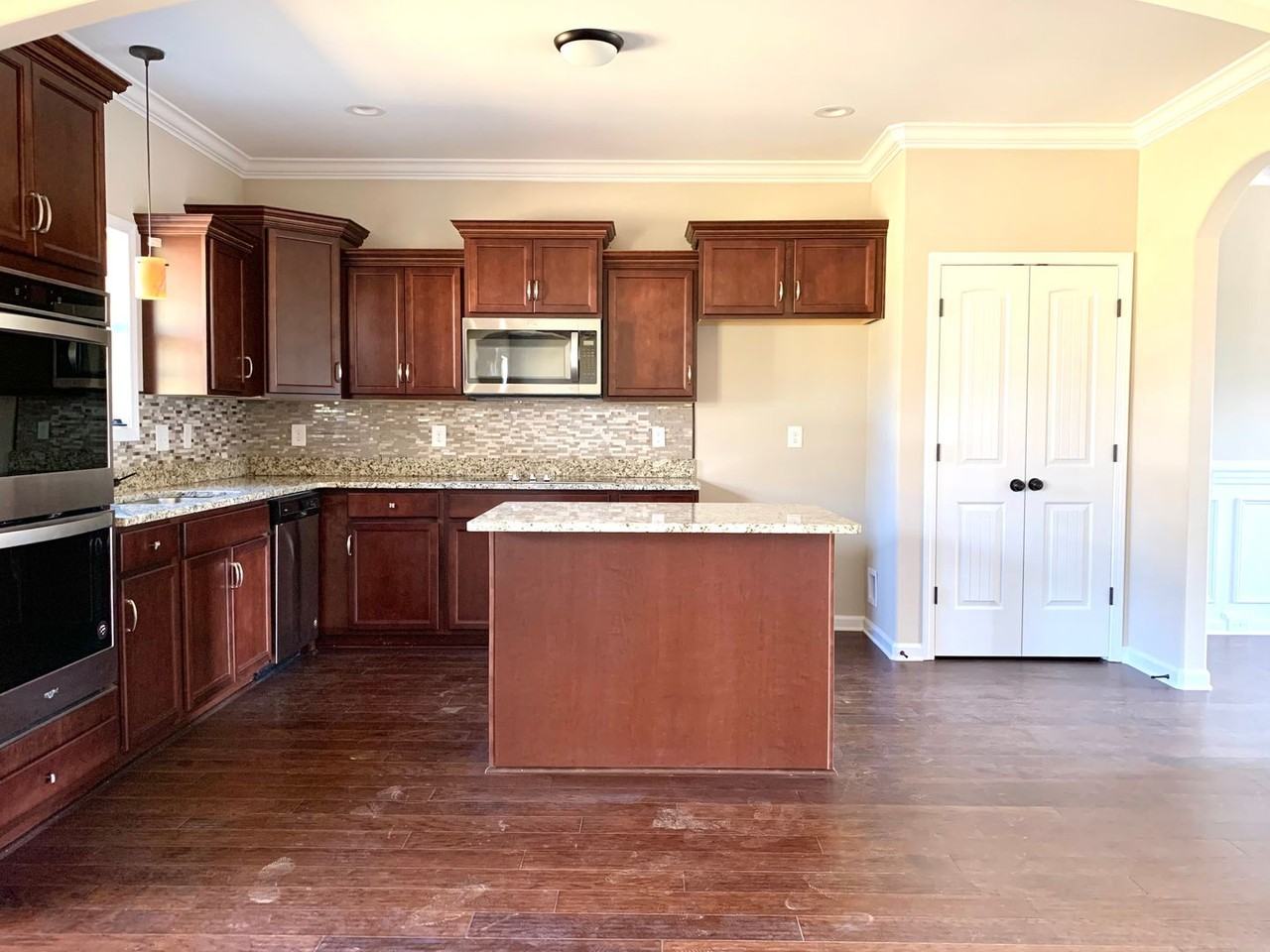 2002 Jackie Lorraine Dr - Photo 7 of 34