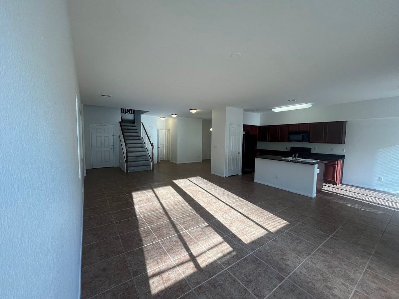 7820 Spartanburg St - Photo 6 of 46