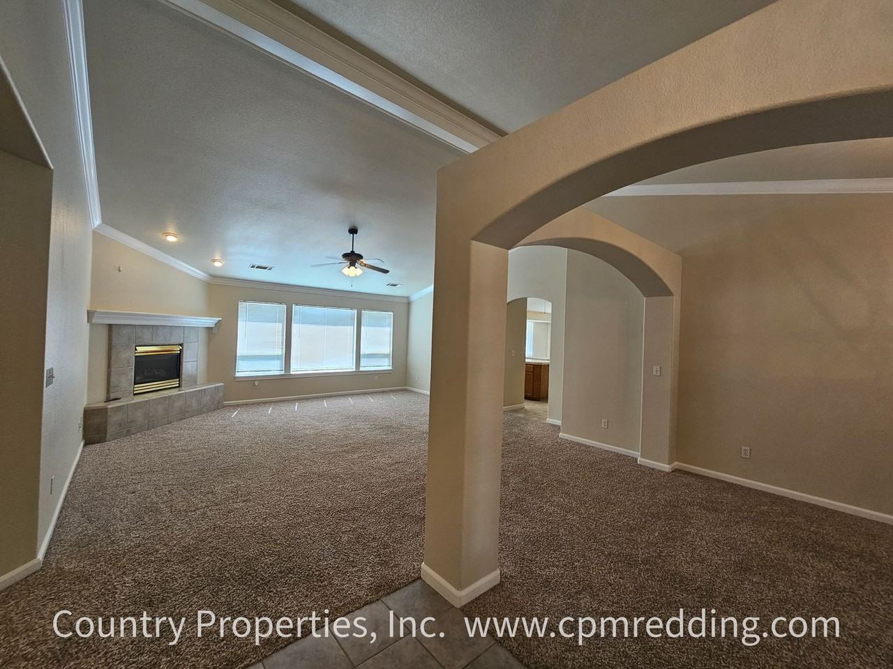 4277 Boston Ave - Photo 3 of 29
