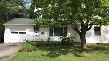 featured image of 717 S Eastside Dr