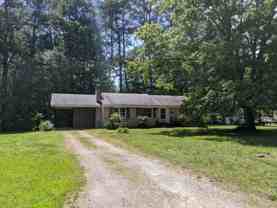 318 Jasper Ln - Photo 1 of 1