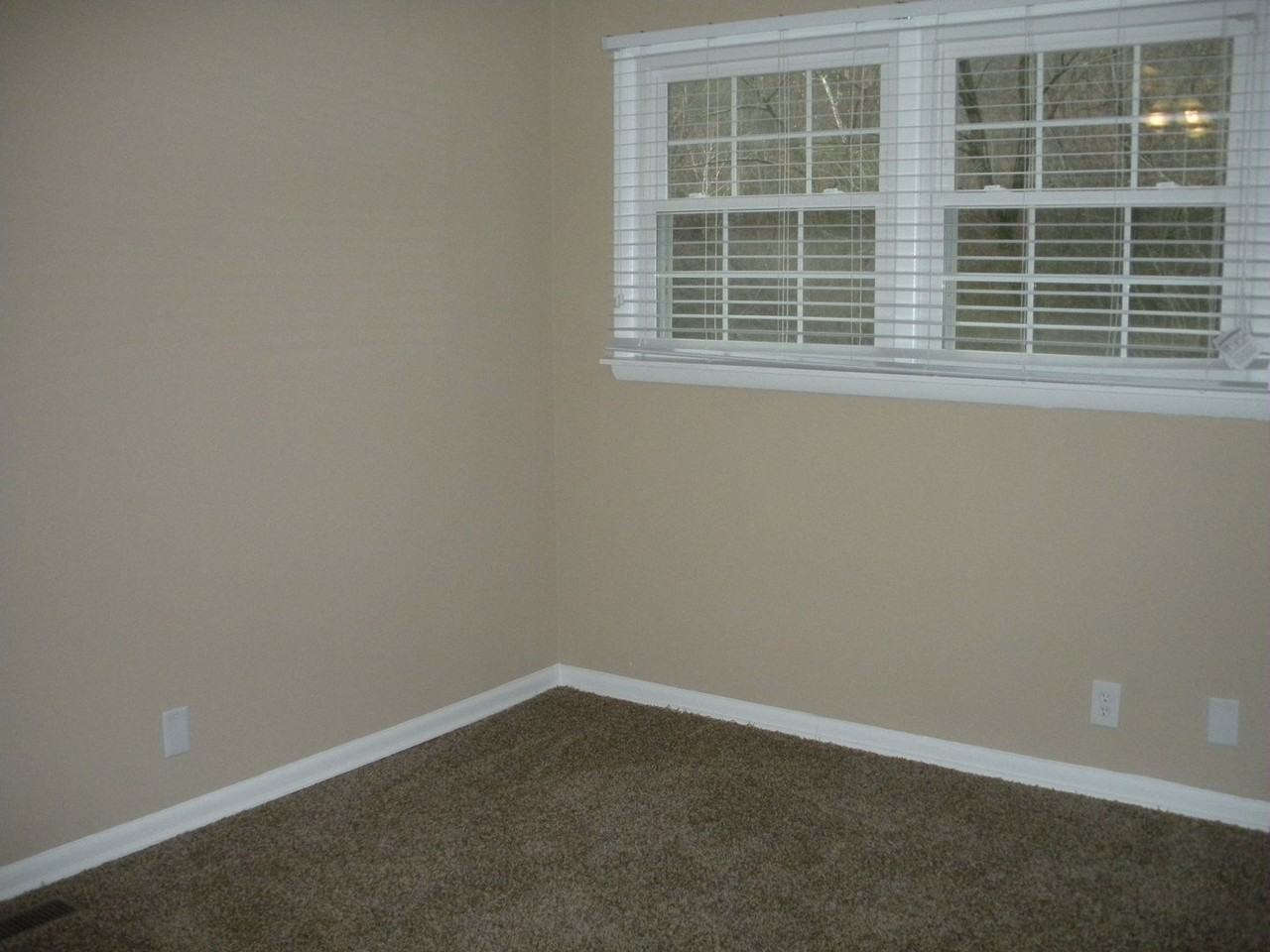 116 Lebanon Rd #12 - Photo 7 of 9