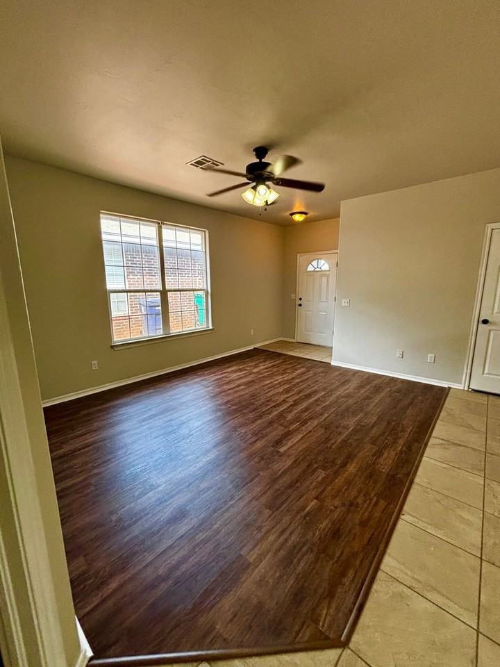 1324B Garden Gate Dr - Photo 3 of 28