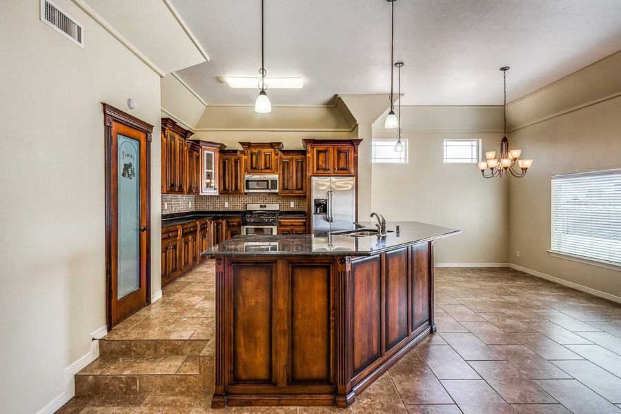 3089 Coyote View Pl - Photo 7 of 29