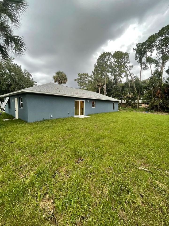 607 S Carolina Ave - Photo 2 of 14