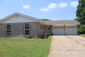 featured image of 4221 Bonaparte Blvd