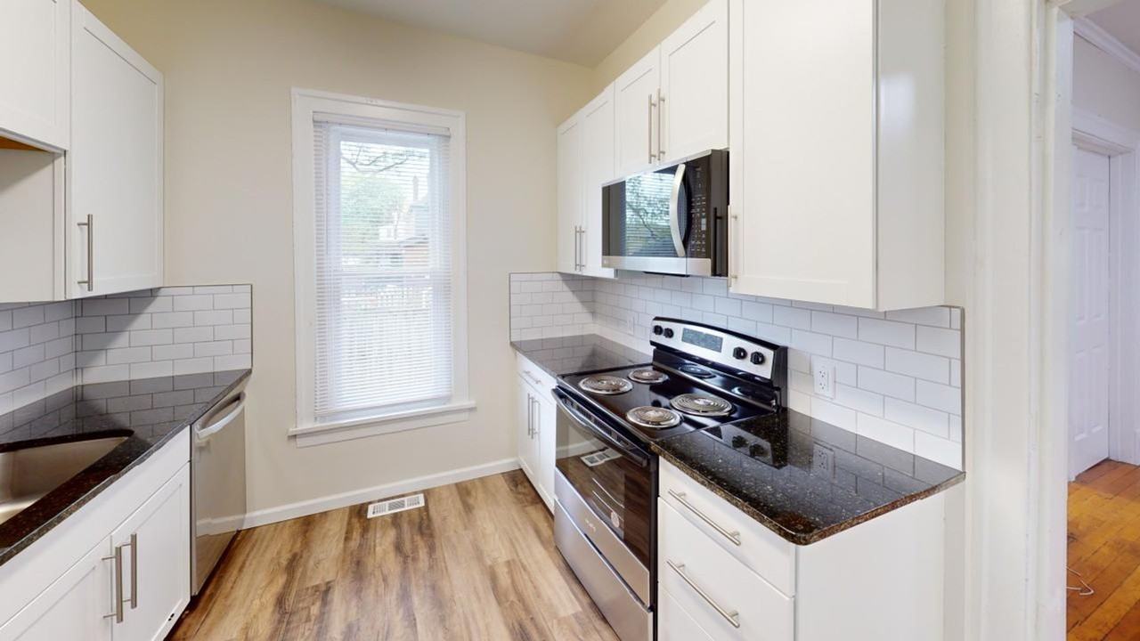 131 E Northwood Ave - Photo 2 of 25