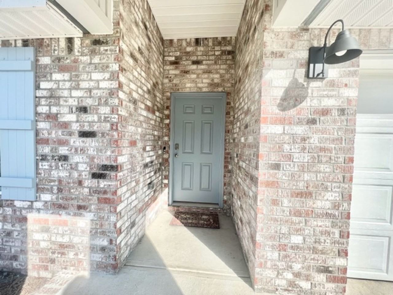2816 Patriot Ridge Dr - Photo 2 of 22