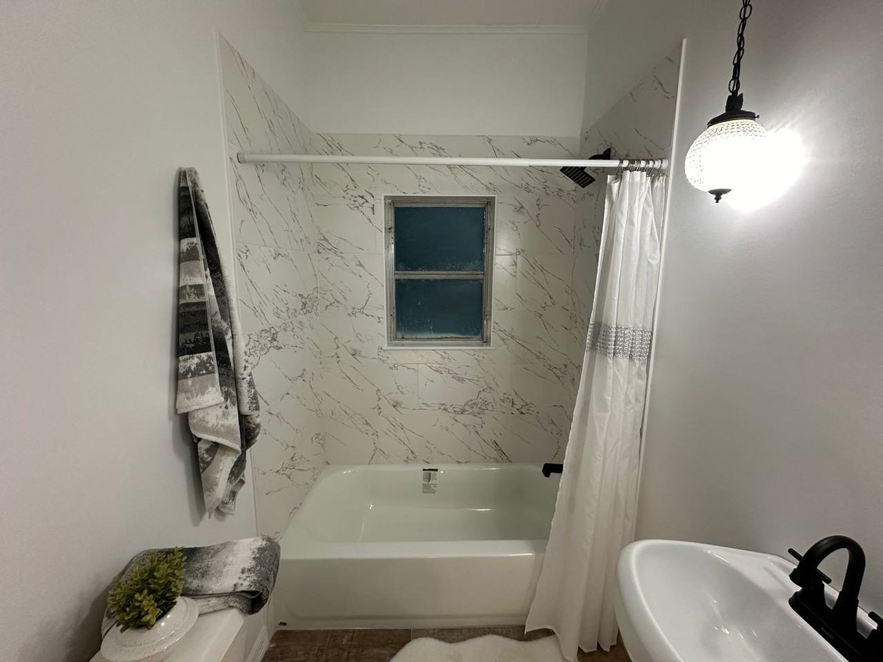 6506 N Wellington Ave - Photo 3 of 47