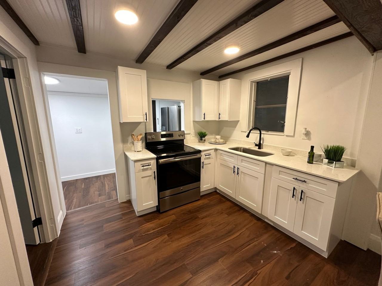 6506 N Wellington Ave - Photo 6 of 47