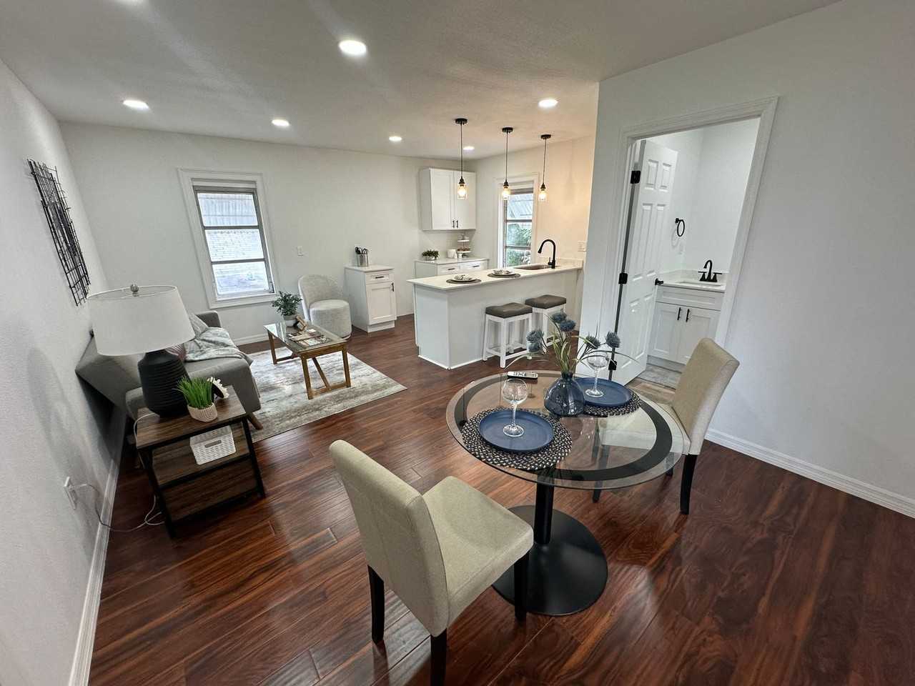 6506 N Wellington Ave #B - Photo 4 of 14