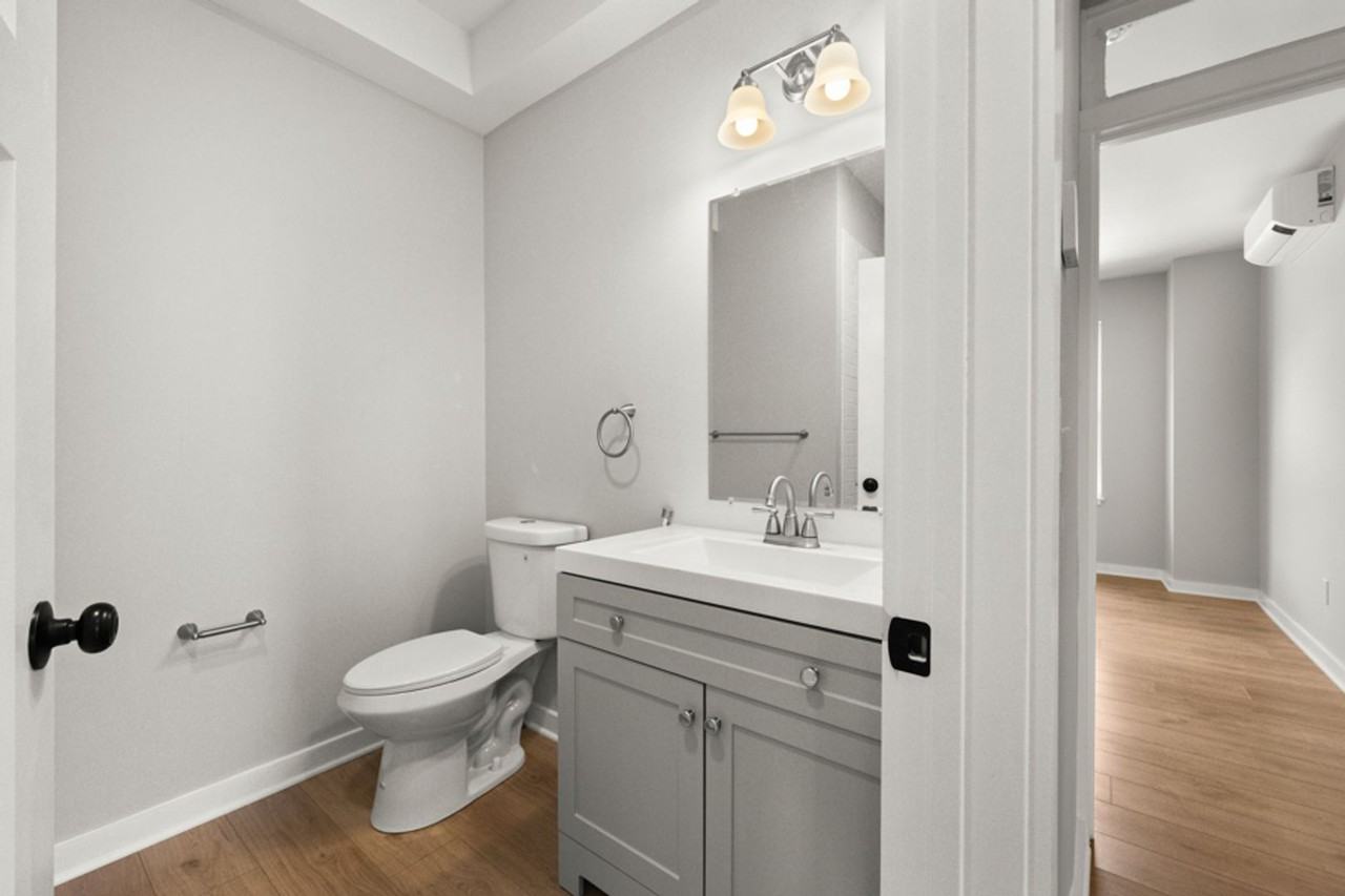 14 Dock St #3E - Photo 5 of 11