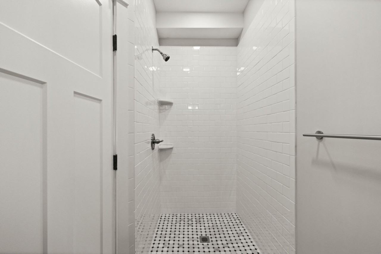 14 Dock St #3W - Photo 5 of 8