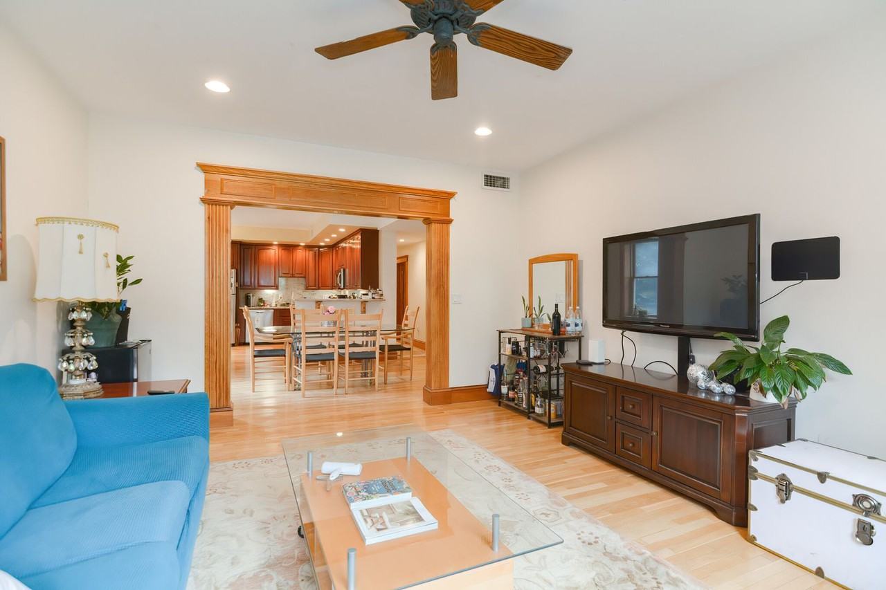 90 Browne St - Photo 6 of 20