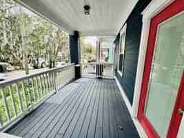 featured image of 1105 E 38th St