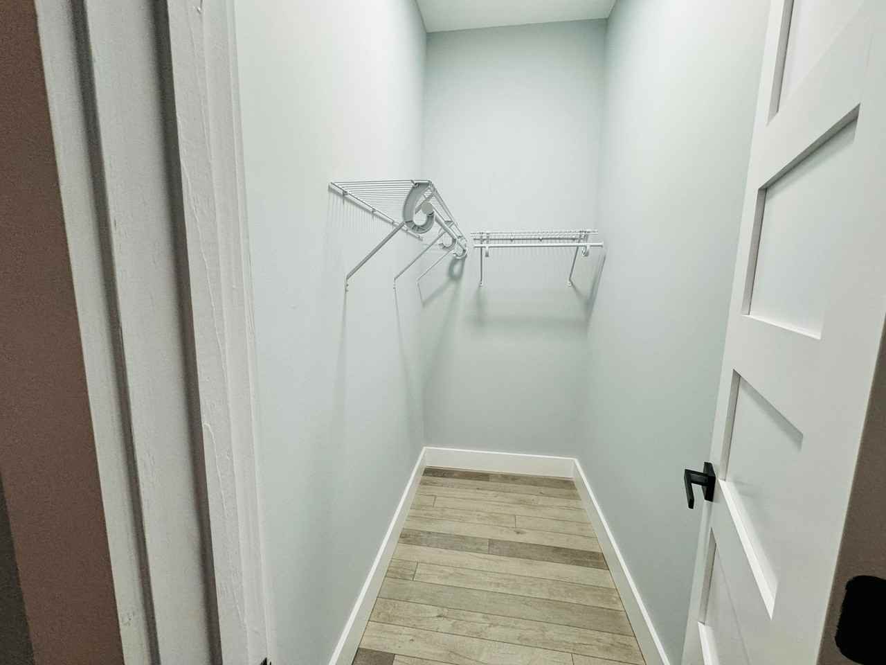 1105 E 38th St - Photo 7 of 17