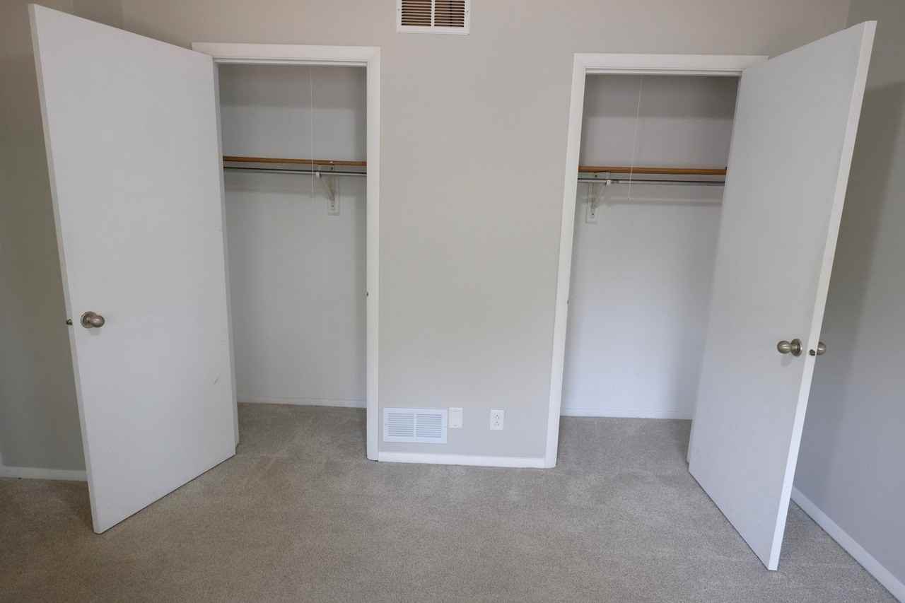 1418 Hanson Dr - Photo 6 of 17