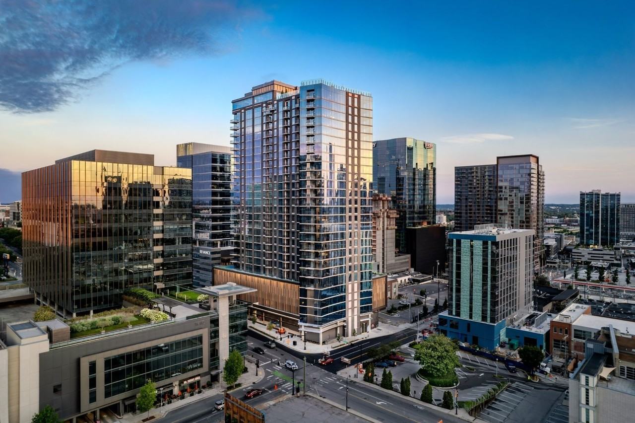 1212 Demonbreun St #1605