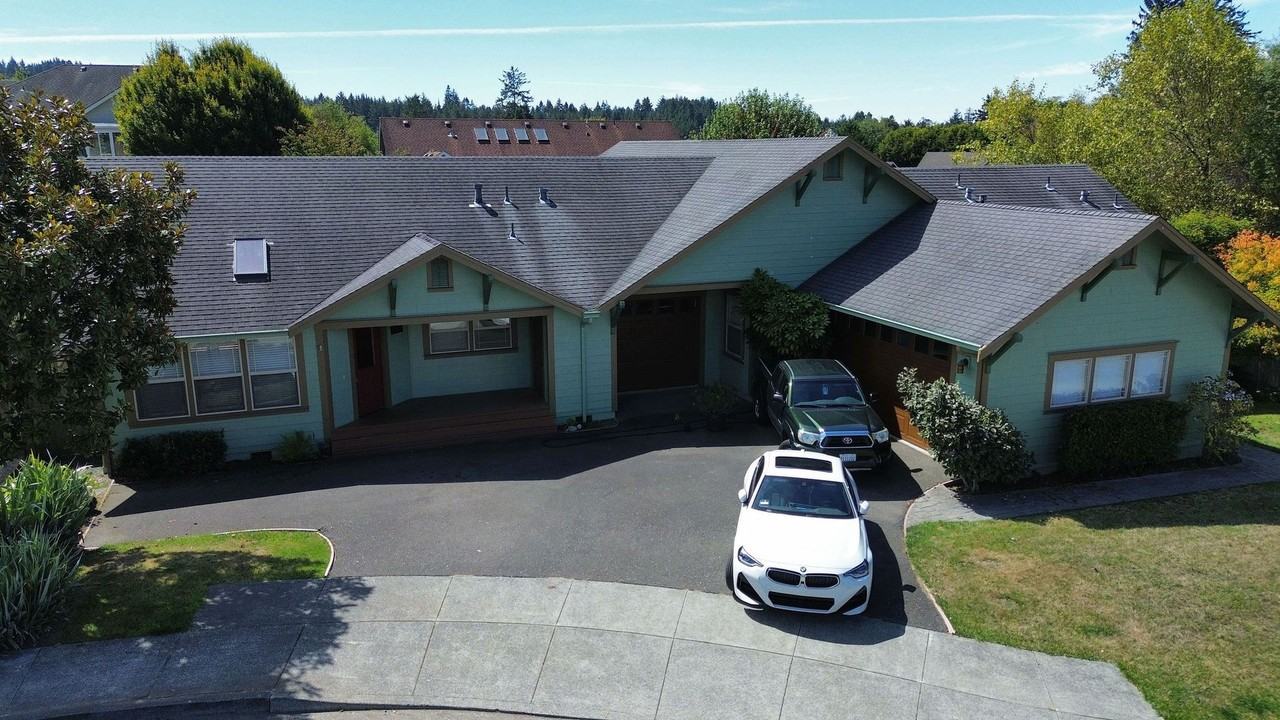 2202 Ravenwood Pl - Photo 3 of 22