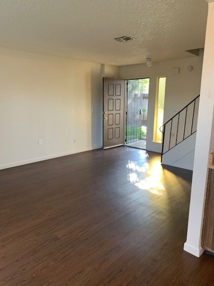 7758-7760 Pompei Court - Photo 2 of 7