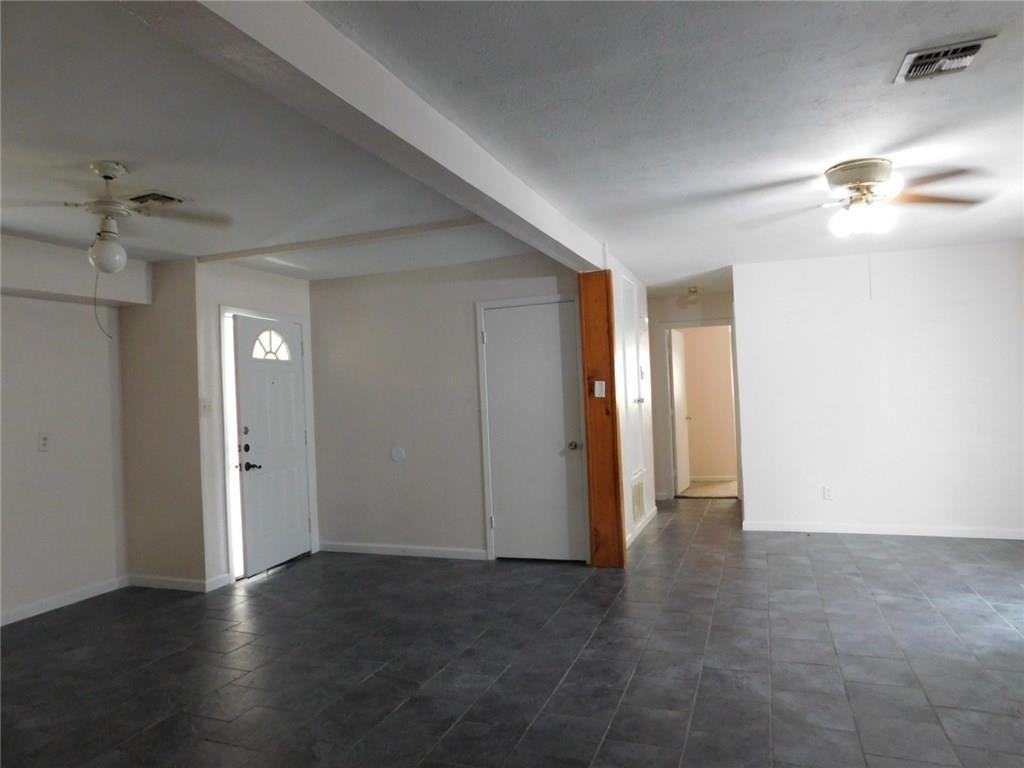 5417 Hitching Post Ln - Photo 2 of 7