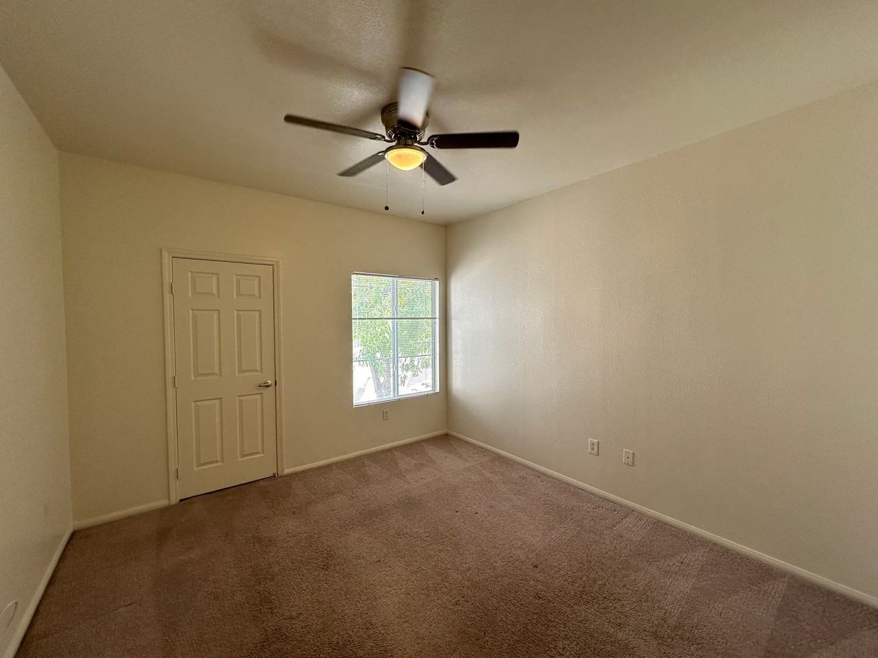 1501 Cardinal Peak Ln #202 - Photo 4 of 18